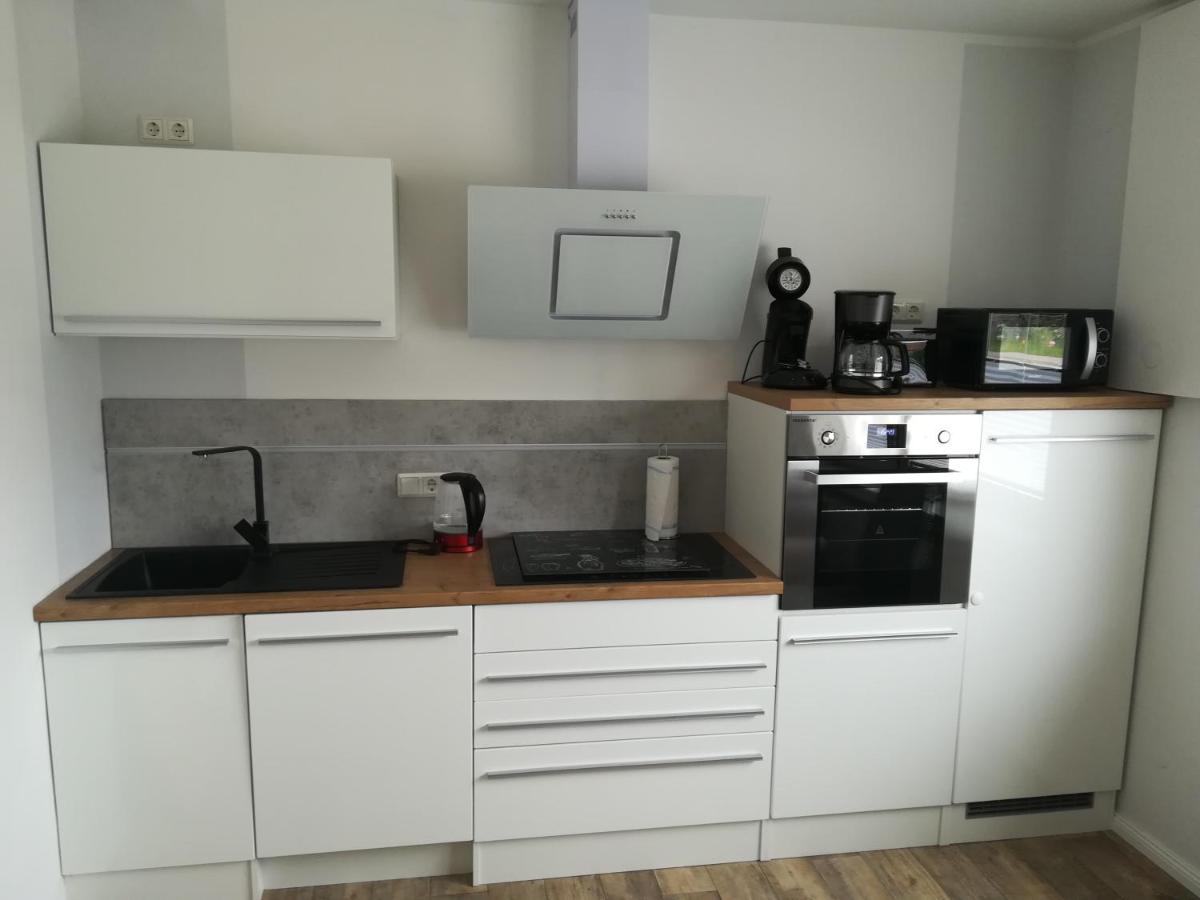 Frank Saathoff Apartment